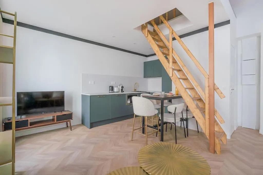 Apartment Appartement Mezzanine Proche Atelier Des Lumieres Paris